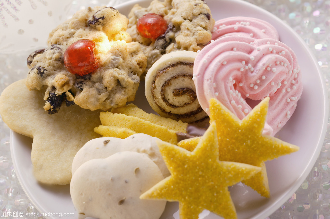 準備,出現(xiàn),各種不同,幾個,各種各樣,區(qū)別,可以食用的,器皿,品種,各類,圣誕季節(jié),圣誕,圣誕節(jié),地方菜,處方,面粉糕餅,配方,餐盤,好幾個,餅干,就緒,大盤子,多樣,多樣化,已準備好,餅,準備好,無人,準備就緒,烹飪,烹飪好的,沒有人,沒人,特色食物,煮好的,碗筷,盤子,秘方,糕,盤,美食,補藥,碟子,補品,不同,做,營養(yǎng),煮完的,佳肴,準備食用的